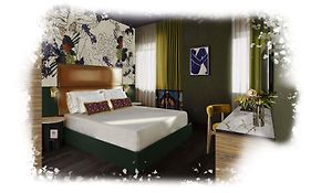 Mercure Roma Centro Saint John