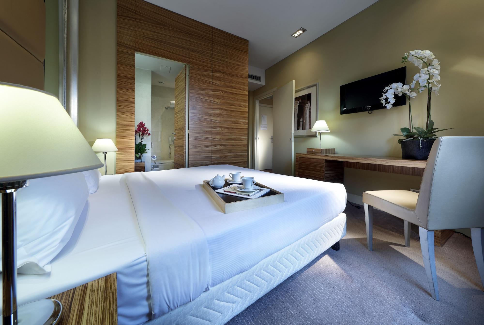 Hotel Saint John Roma Esterno foto
