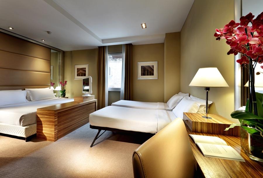 Hotel Saint John Roma Esterno foto