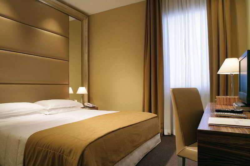 Hotel Saint John Roma Camera foto