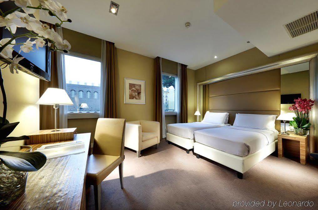 Hotel Saint John Roma Esterno foto